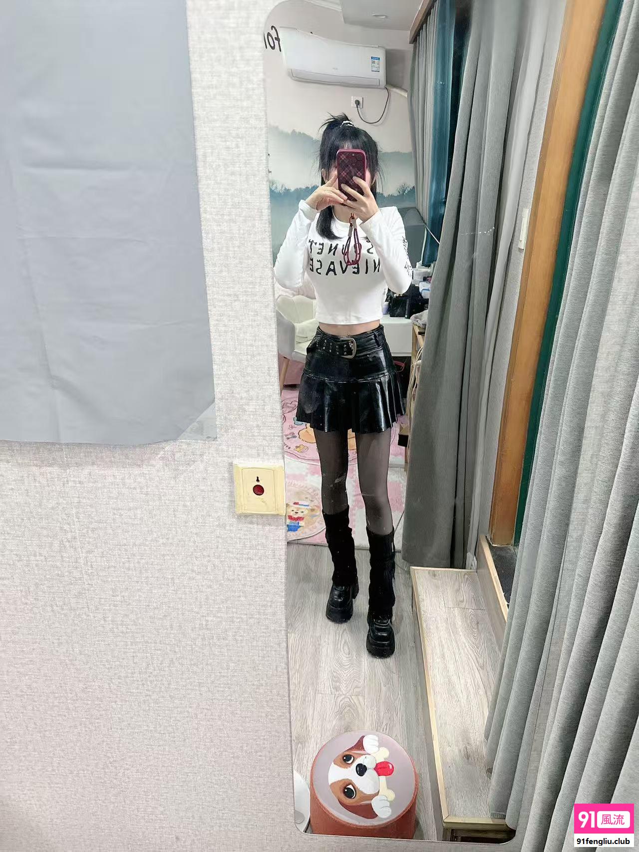 上海普陀中圈天花板